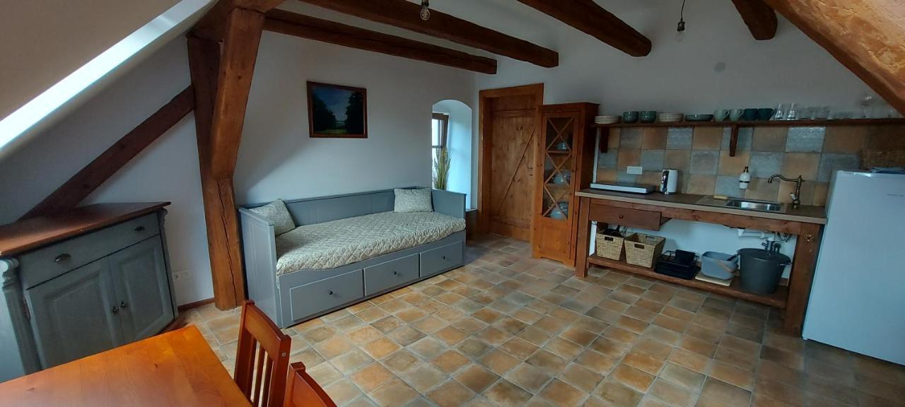 Apartmany Ve Starem Pivovaru Malesov Esterno foto
