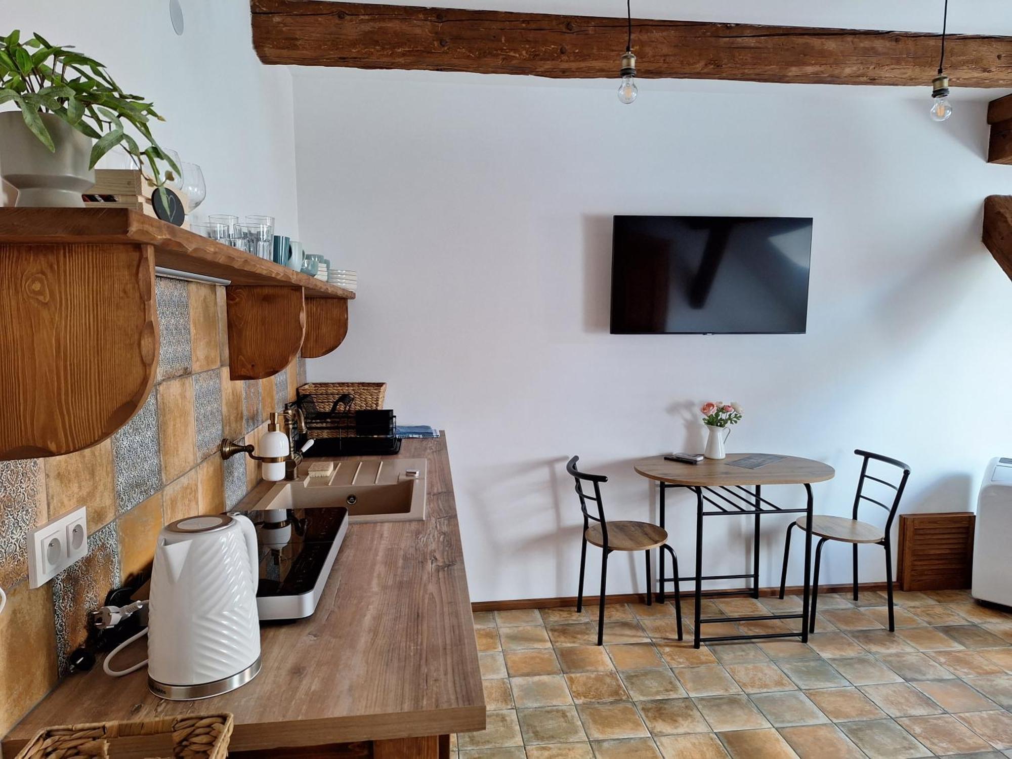 Apartmany Ve Starem Pivovaru Malesov Esterno foto